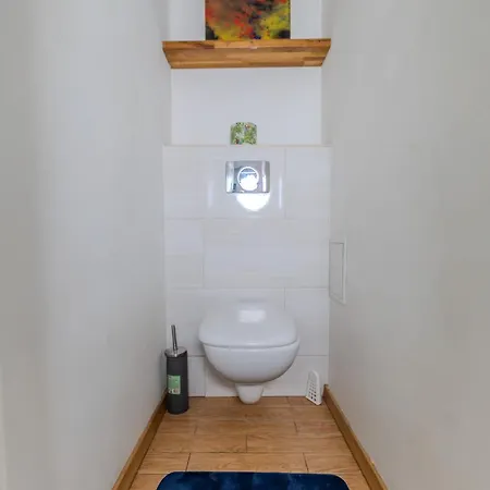 Ochota Apartament *